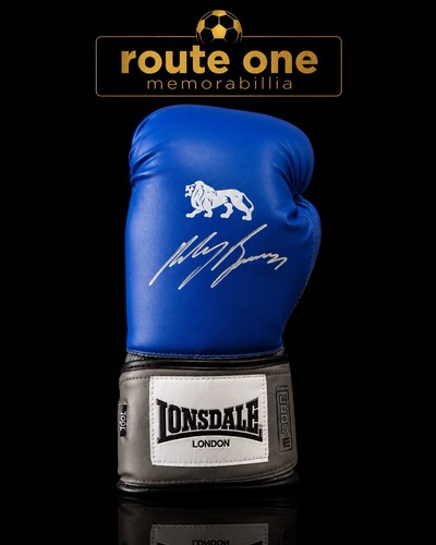 Signed ricky burns boxing - signed,
