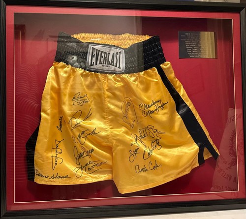 Multi signed boxing - multi, trunks.