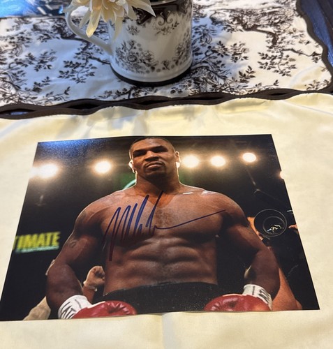 Mike tyson signed autographed - mike,
